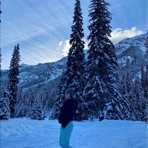 Meet your Posher, Amanda